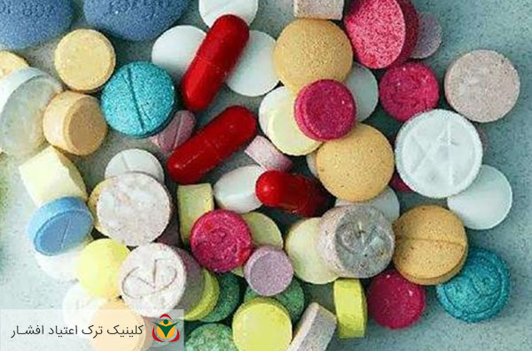 Amphetamines-or-amphetamine-like-